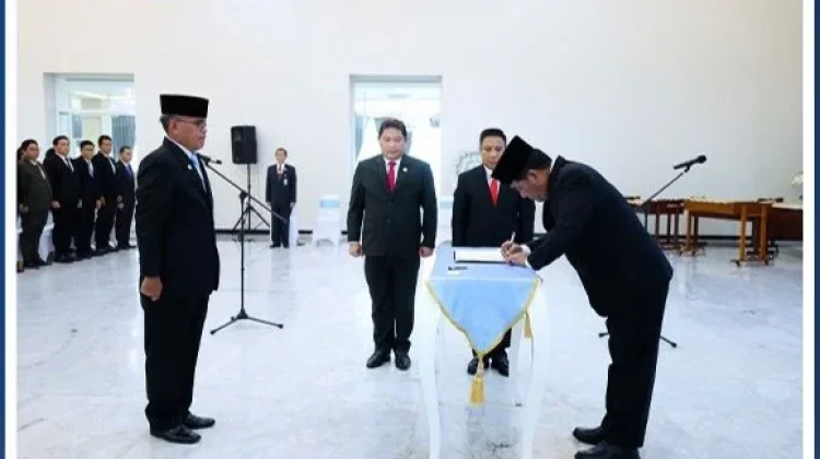 Gubernur Sulut Lantik John Merentek sebagai Kepala BKD, Tekankan Penguatan SDM ASN