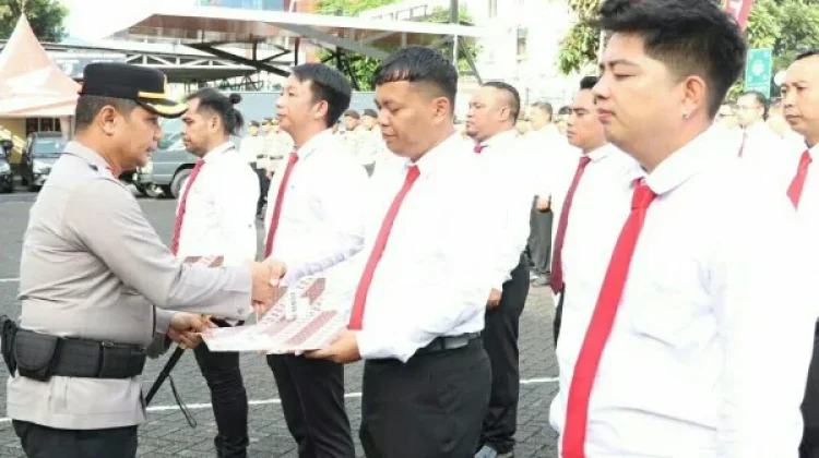 Kapolresta Apresiasi Personel Berprestasi, Satresnarkoba Raih Penghargaan
