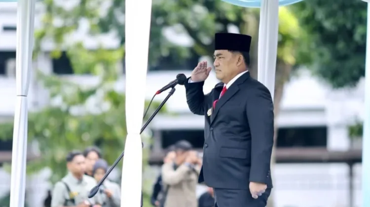 Gubernur Yulius Selvanus Inspektur Upacara Peringatan Hari Lahir Pancasila
