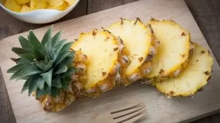 Manfaat Nanas saat Haid Bantu Redakan Nyeri Menstruasi