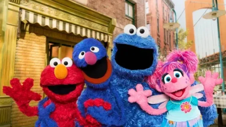 Netflix Menangkan Hak Adaptasi Layar Lebar Proyek Sesame Street