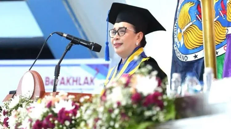 Jadi Inspirasi, Wabup Vanda Sarundajang Raih Gelar Magister