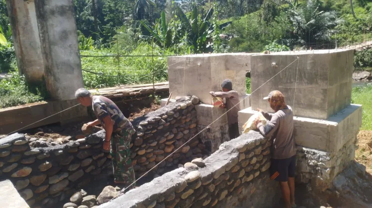 Pembangunan Jembatan Perintis Garuda di Lompad Lama Progres Capai 70,31 Persen
