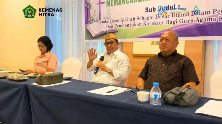 Kakan Kemenag Mitra Buka Workshop Kelompok Kerja Guru PAK SD
