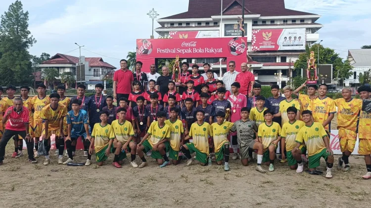 Festival Sepak Bola Rakyat di Manado Sukses Digelar