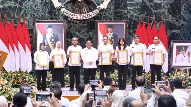 Pemprov DKI Jakarta Beri Penghargaan kepada Kementerian ATR/BPN