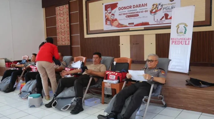 Polres Minahasa Gelar Donor Darah Jelang Hari Bhayangkara