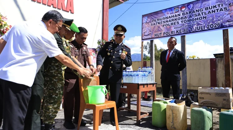 Polres Tomohon Musnahkan Barang Bukti di Momentum Hari Bhayangkara ke-80