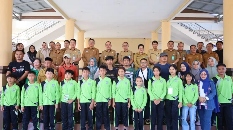Bupati Yusra Lepas Kontingen O2SN Bolmong ke Tingkat Provinsi