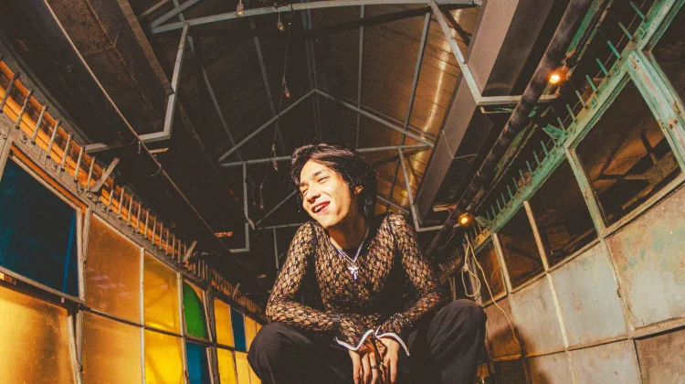 Lirik Lagu Weda Mauve - First Of July