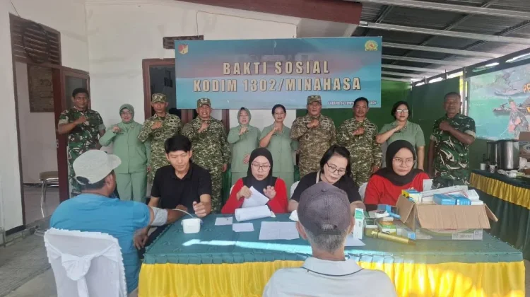 Bakti Sosial di Tumpaan, Kodim 1302/Minahasa Bagikan Sembako dan Pengobatan Gratis