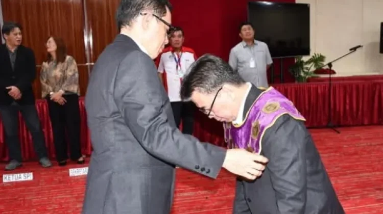 Stanly Lombogia Resmi Pimpin Fakultas Peternakan Unsrat