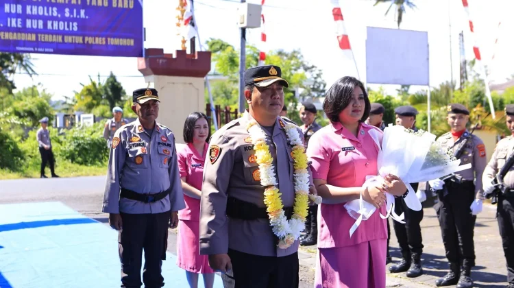 Polres Tomohon Sambut Kapolres Baru AKBP Novrial Alberti Kombo
