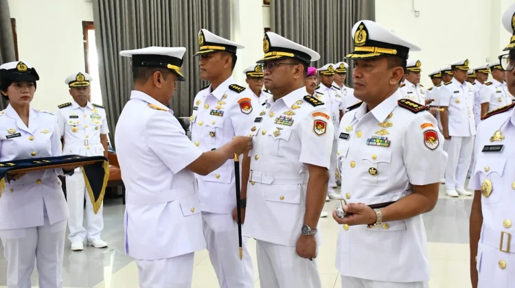 Dankodaeral VIII Pimpin Sertijab Kadispen, Dansathantai dan Danlanal Gorontalo