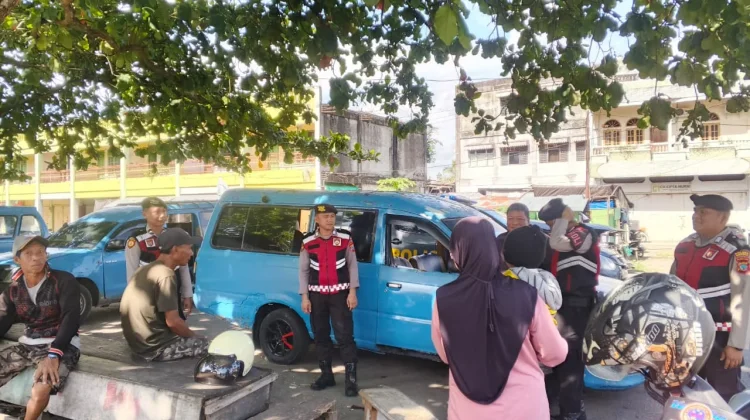 Sasar Sopir Angkutan, Tim Pantera Presisi Titip Pesan Kamtibmas di Terminal Serasi