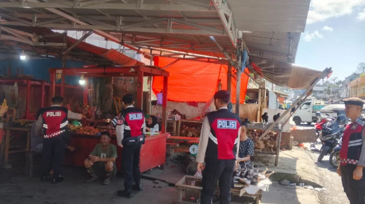Tim Pantera Polres Kotamobagu Laksanakan Patroli Dialogis di Pasar 23 Maret