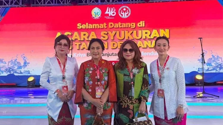 Anik Selvanus Promosikan Kerajinan Sulut di HUT Dekranas