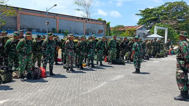 Rombongan Karya Bakti Skala Besar Tiba Pelabuhan Melonguane Talaud