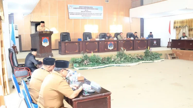 Wabup Argo Sumaiku Sampaikan Rancangan KUA-PPAS 2027 di DPRD Boltim