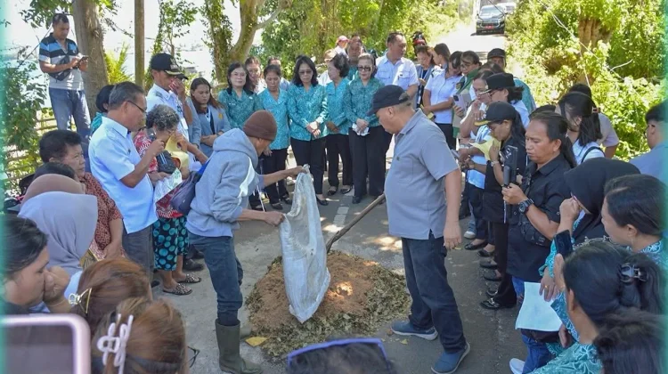 TP PKK Bitung Gelar Pelatihan Kompos Rumah Tangga di Lembeh Selatan