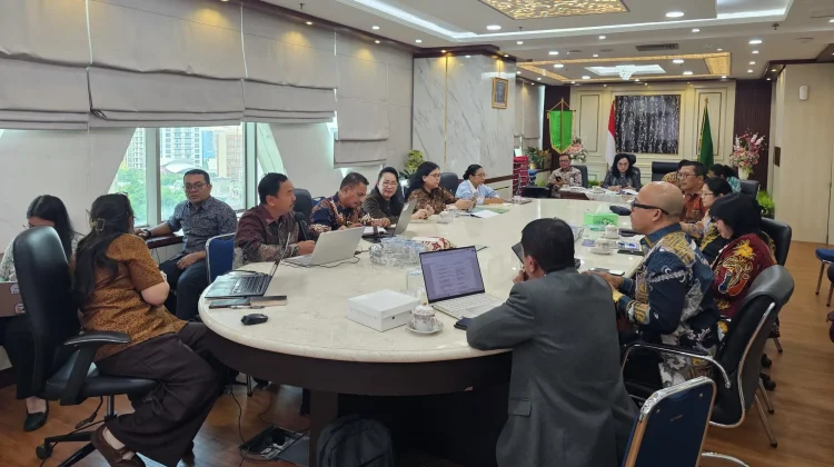 Rektor IAKN Manado Paparkan Kinerja Triwulan II di Rakor PTKKN Nasional