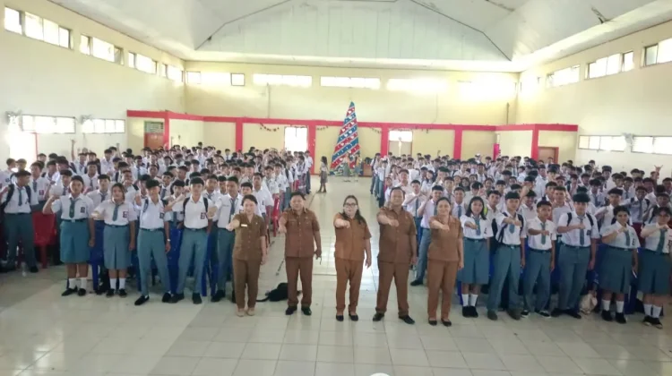 358 Siswa Baru Ikuti Perkenalan 12 Program Keahlian di SMKN 2 Manado