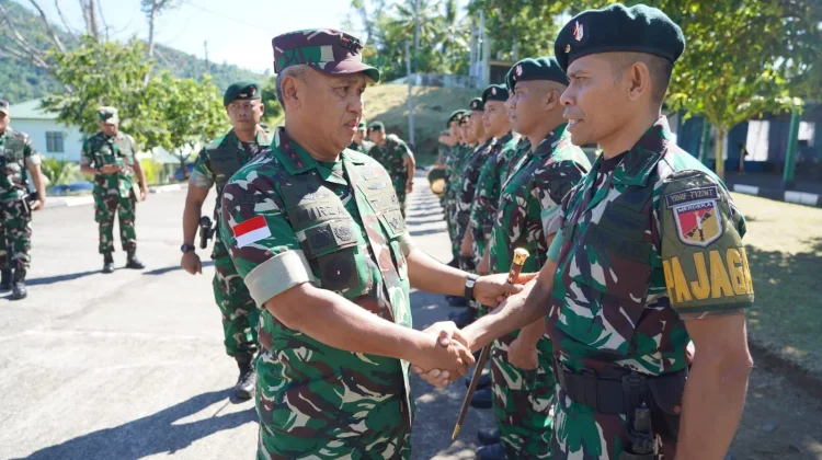 Pangdam XIII/Merdeka Tekankan Disiplin Prajurit Yonif 712