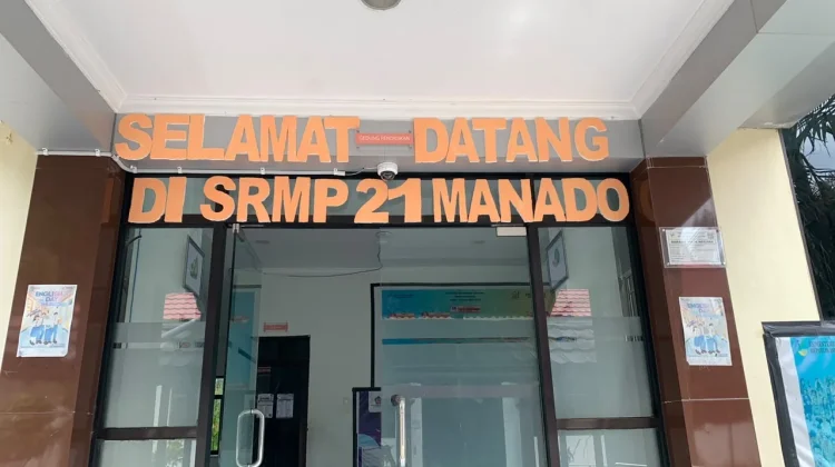 50 Siswa Baru SRMP 21 Manado Tunggu SK Penetapan Wali Kota
