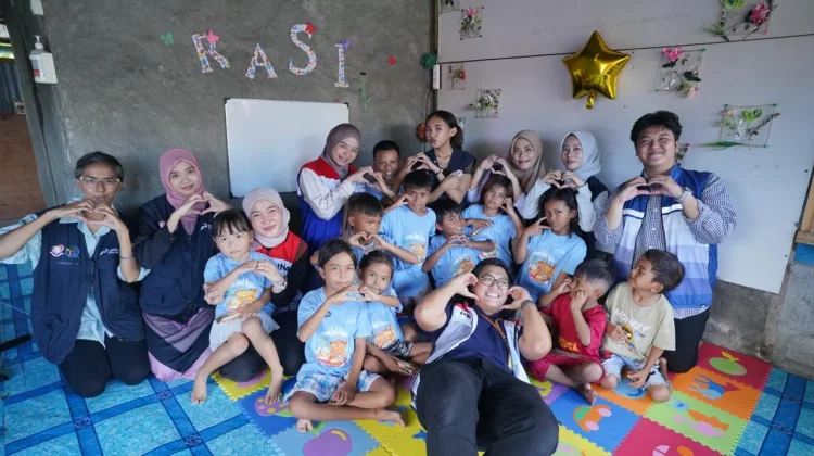 Pertamina Patra Niaga  Sulawesi Rayakan Hari Anak  lewat  Rumah Anak Pesisir