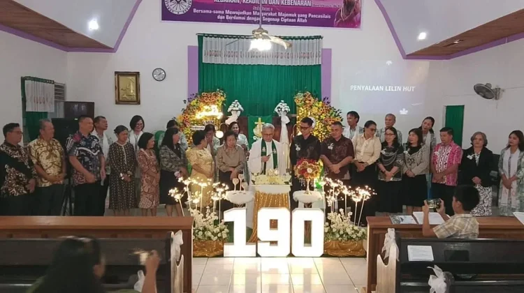 HUT ke 190 Tahun, Jemaat GMIM Bethesda Kokoleh I Gelar Ibadah Syukur