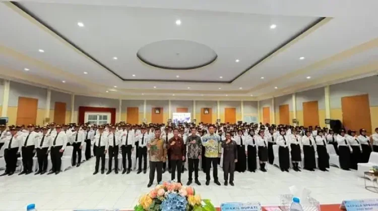 Wabup Aditya Pontoh Tutup Latsar CPNS Boltara 2026