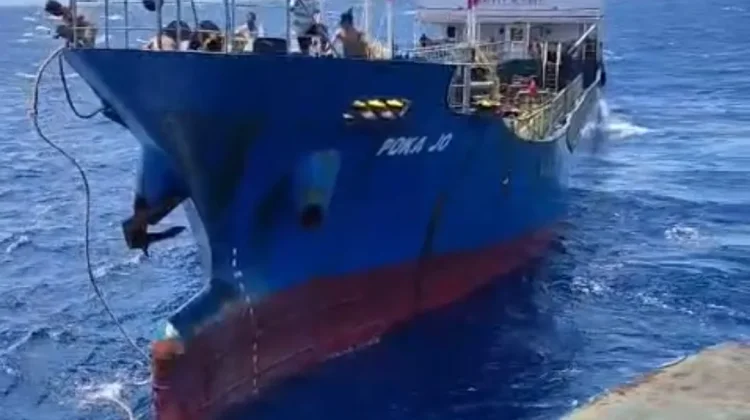 Basarnas Sulut Berhasil Selamatkan MT Poka Jo yang Mati Mesin di Perairan Siau