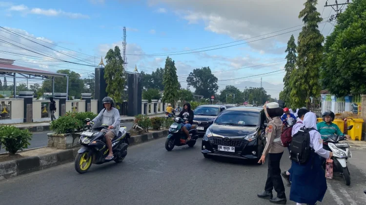 Satlantas Polres Kotamobagu Laksanakan Strong Point di Titik Rawan Kepadatan