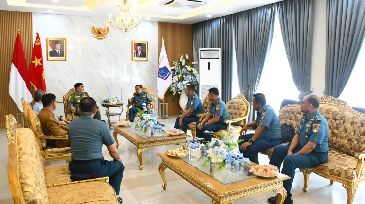 Bahas Joy Sailing HUT Ke-1 Kodaeral VIII, Wadan Kodaeral Audiens dengan Gubernur