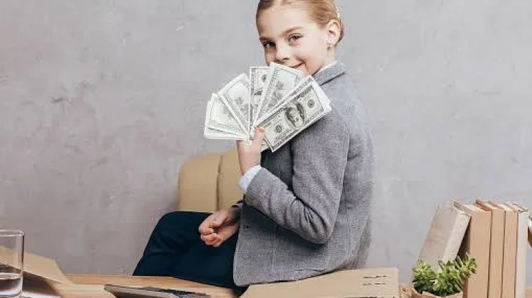 Literasi Keuangan Kunci Membangun Kebiasaan Finansial Anak