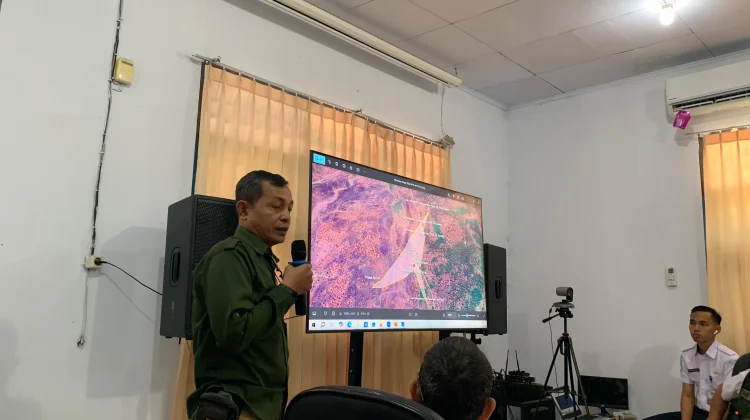 Dalkarhut: Masih Ada Delapan Titik Api di Gunung Soputan