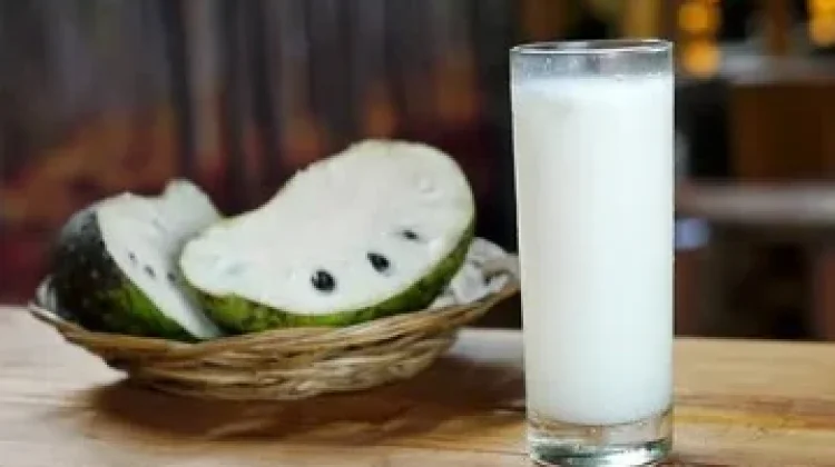 Ada Enam Manfaat Jus Sirsak bagi Kesehatan Tubuh