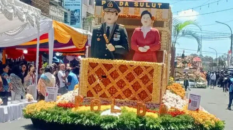 Polda Sulut Ramaikan Parade Kendaraan Hias TIFF 2026 di Tomohon