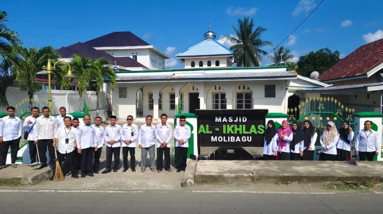 Semarakkan HUT RI ke-81, Kemenag Bolsel Gelar GEBER MAS Serentak