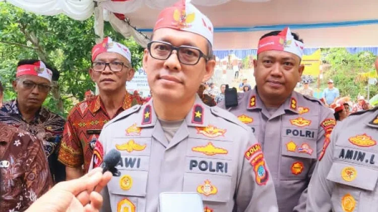 Prabowo dan Polri Resmikan Jembatan Merah Putih Presisi