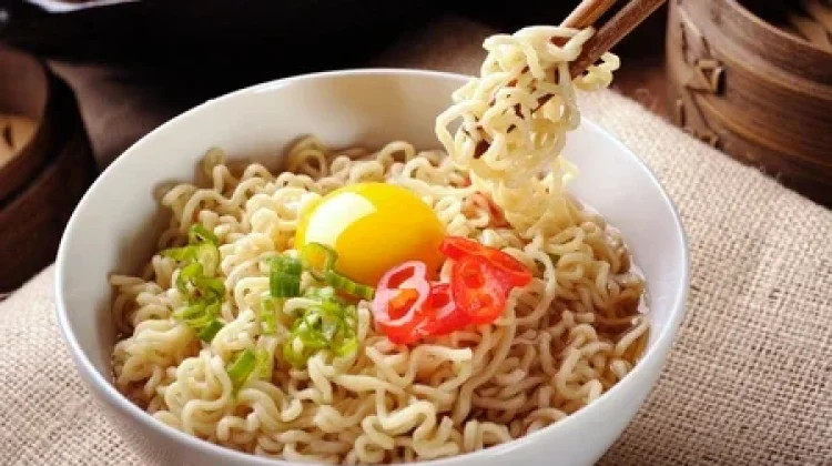 Benarkah Mie Instan Bisa Menjadi Salah Satu Penyebab Fatty Liver