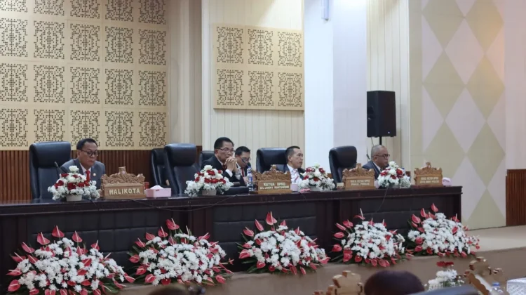 Senduk Ikuti Penyampaian RAPBN 2027 oleh Presiden RI