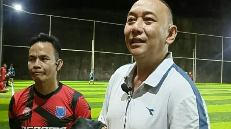 Ditpolairud Polda Sulut dan Persma AllStar Adu Strategi di Mini Soccer