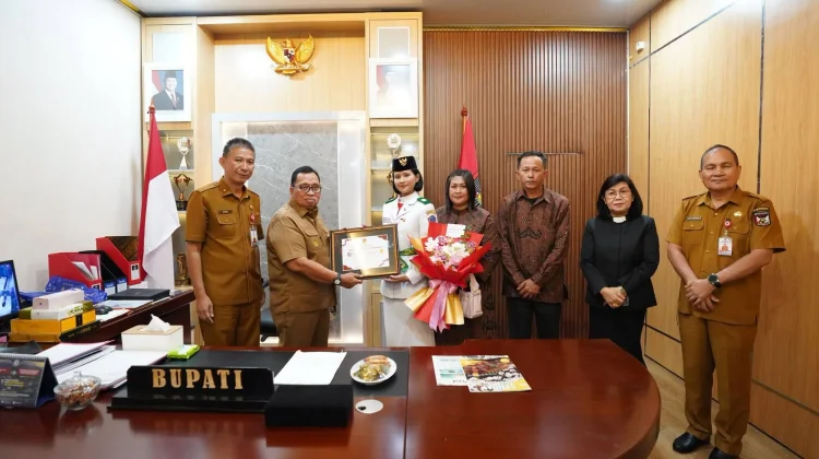 Bupati Minahasa Apresiasi Paskibraka Nasional Faith Maengkom