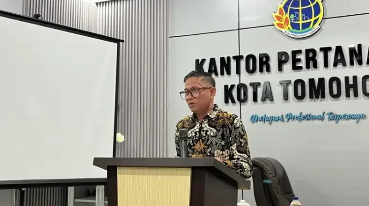 Jajaran Kantah Tomohon Gelar Ibadah Oikumene