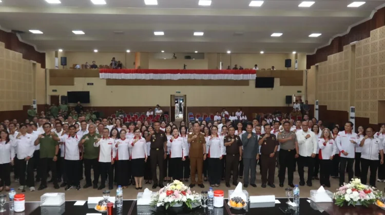 Senduk Hadiri Pelantikan ABPEDNAS, Srikandi Jaga Desa dan ASLINMAS Tomohon