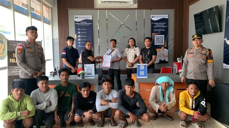 Kamim Tahuna Terima Pelimpahan 7 Orang Diduga WNA Filipina & 1 WNA dari Polsek Tamako