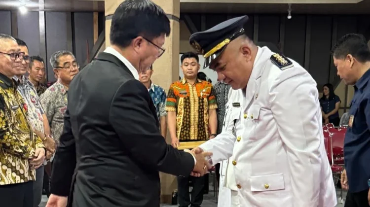 Roling Jabatan, France Talumantak Jabat Camat Dimembe