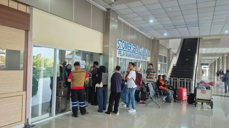 Penerbangan Manado-Jakarta Terdampak Erupsi Gunung Anak Krakatau