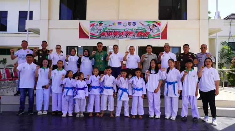 Wali Kota Kotamobagu Lepas Kontingen Karate Gojukai ke Kajati Cup V